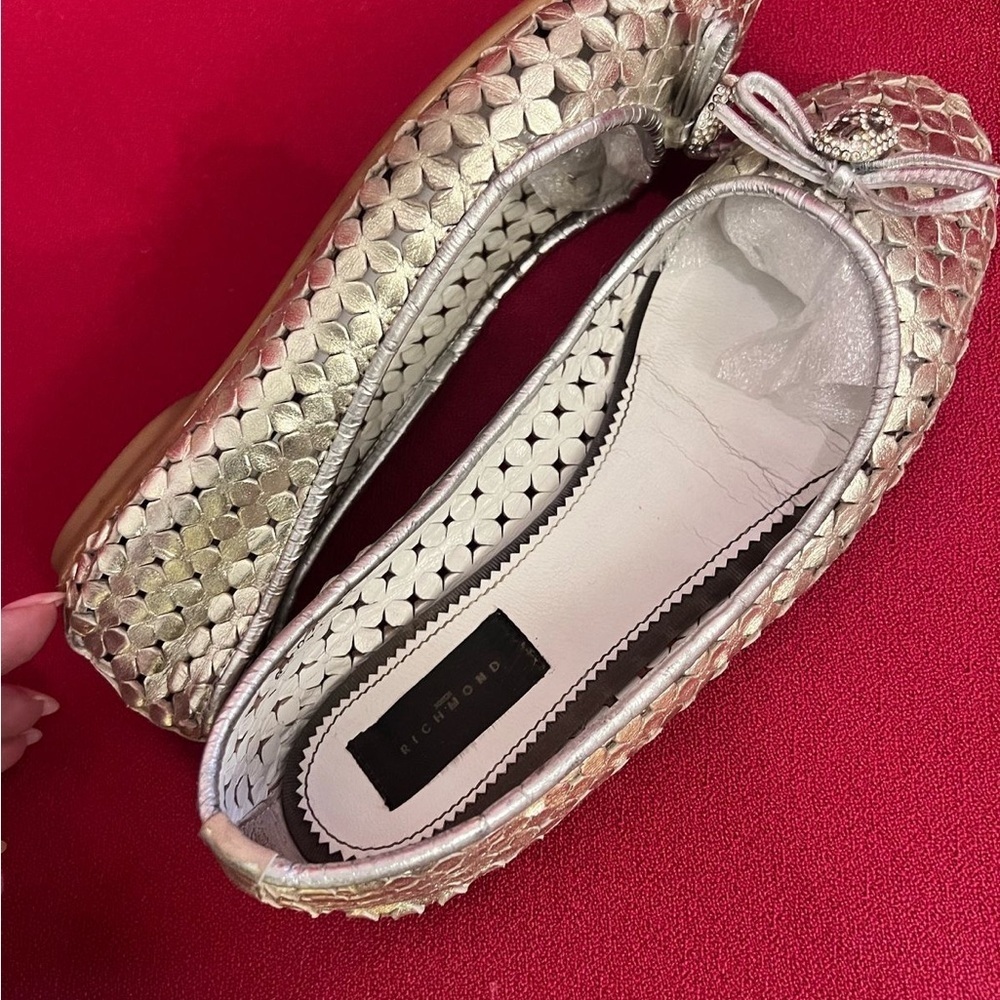 Richmond Metallic Silver Flats with Bow Detail and Textured Surface